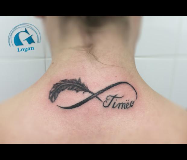 modele,tatouage,symbole,infini,nuque